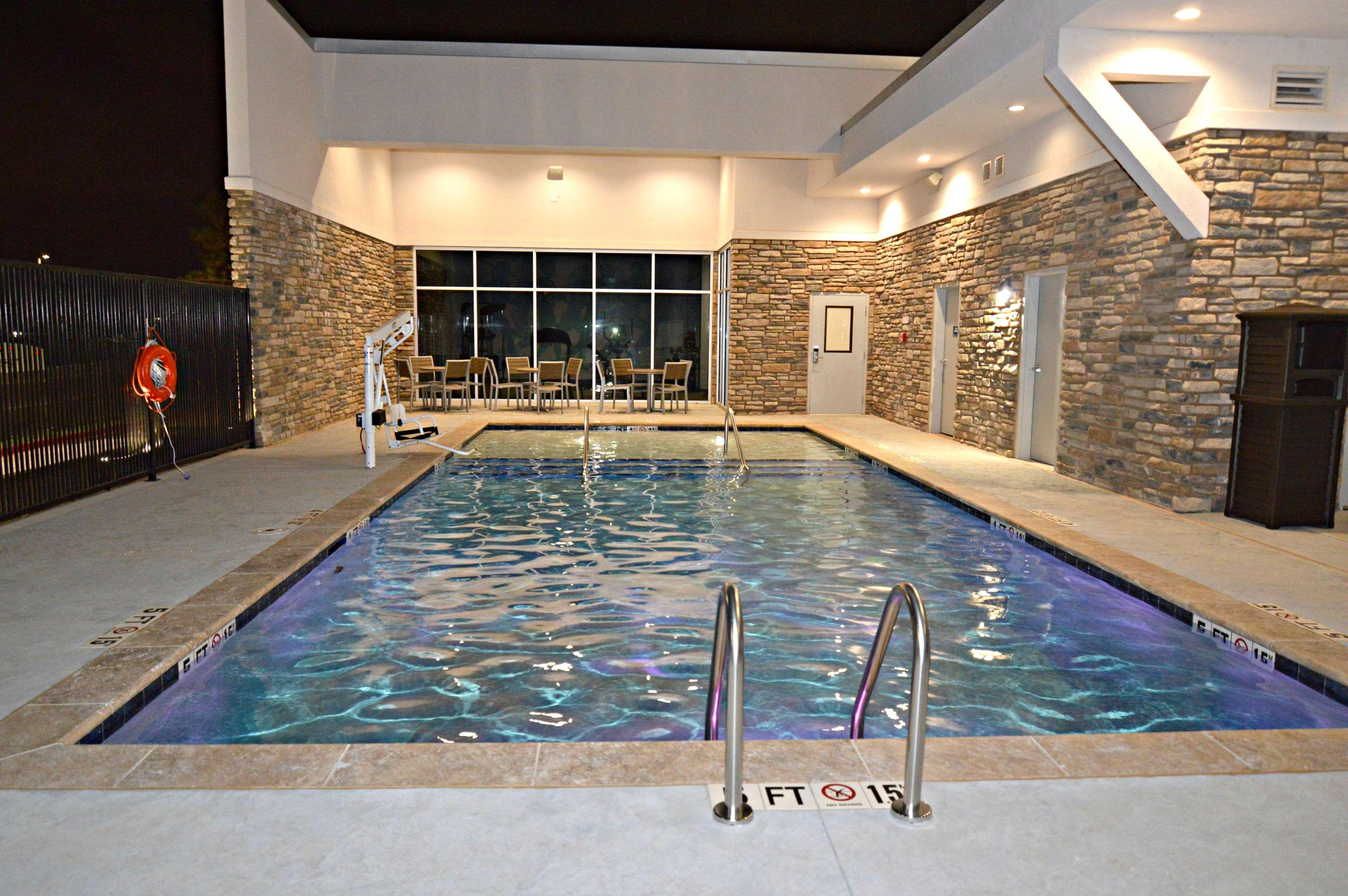 Best Western Plus Executive Residency Oklahoma City I-35 Extérieur photo